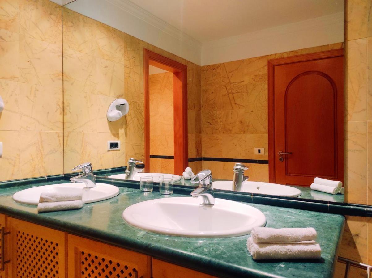 El Nautico Suites, Golf Del Sur San Miguel de Abona Ngoại thất bức ảnh